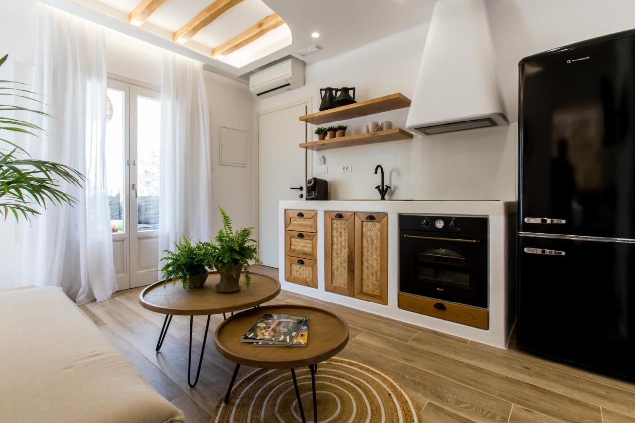 Arsenis Luxury Villas Plaka  Exterior photo